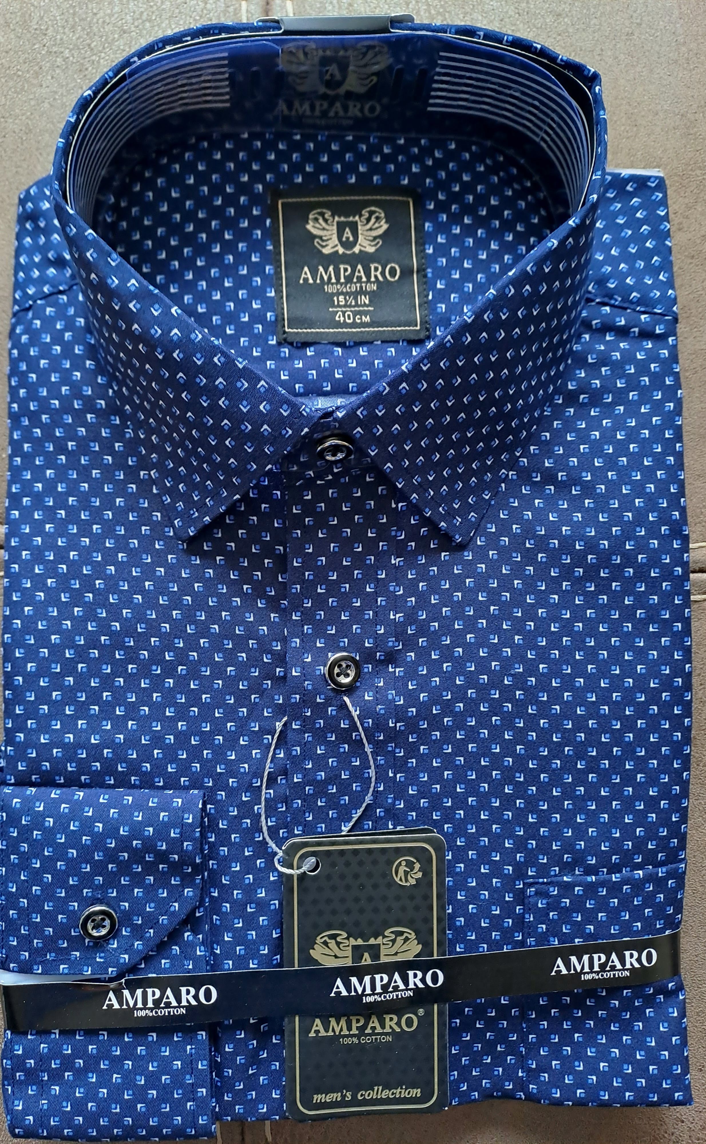 Chemise Amparo manche longue carreaux bleue foncé 100% coton