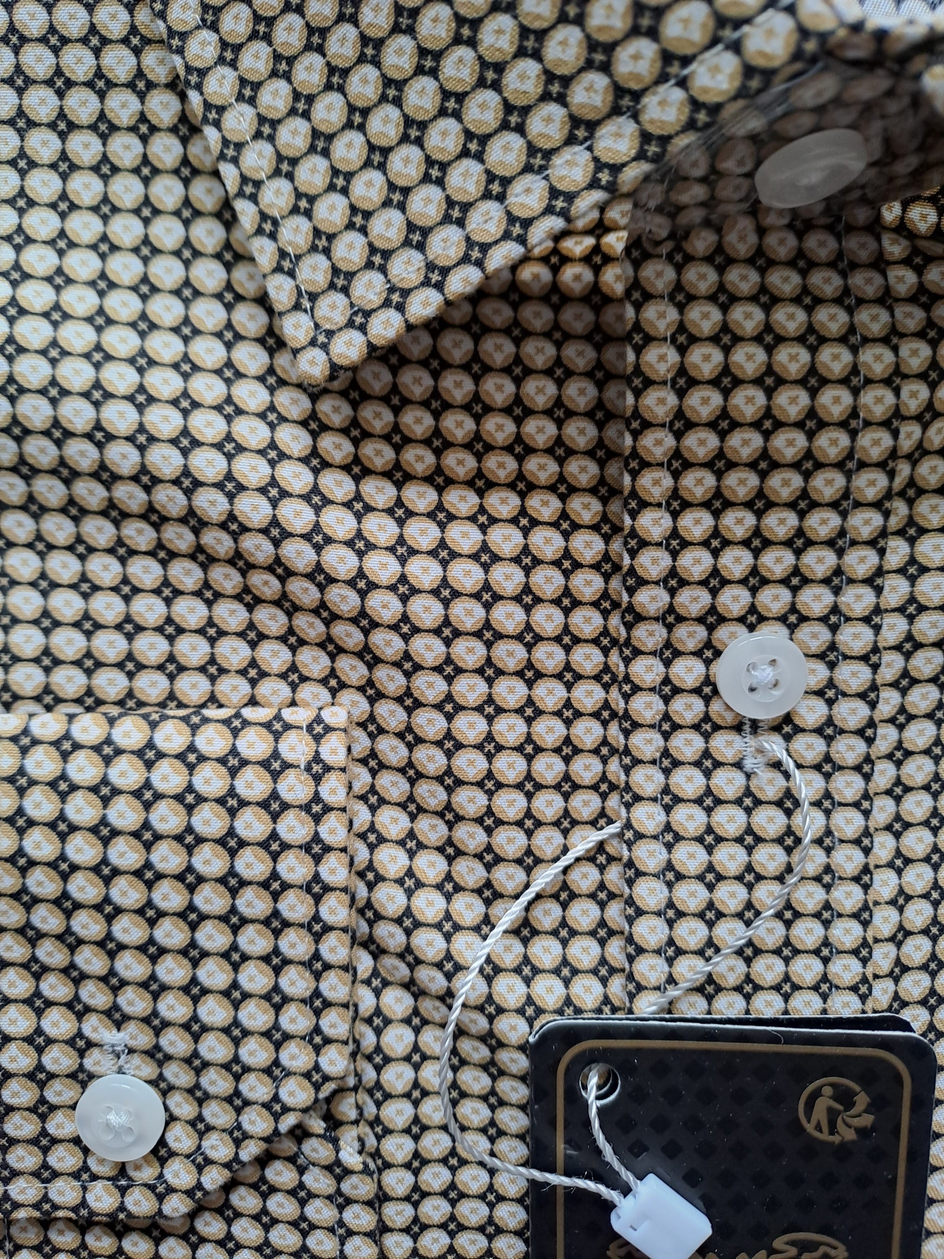 Amparo beige gestippelde blouse met lange mouwen, 100% katoen
