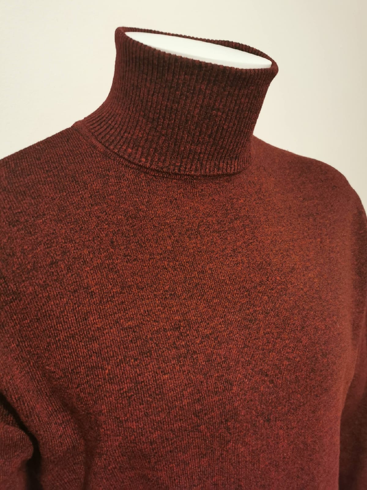 Pulls en cols montants bordeaux - Chemise Belgium