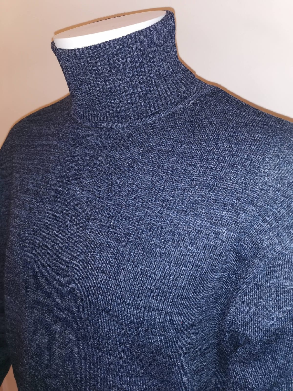 Pulls en cols montants bleu jeans - Chemise Belgium