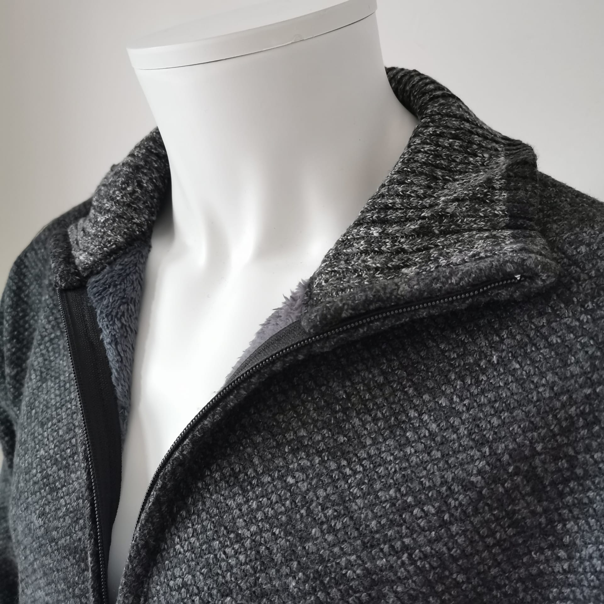 Gillet anthracite doublé avec velour à l'intérieur. - Chemise Belgium